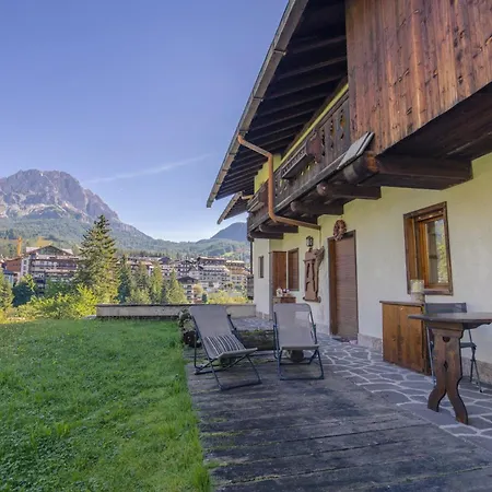 Daire Casa Betulla Cortina dʼAmpezzo